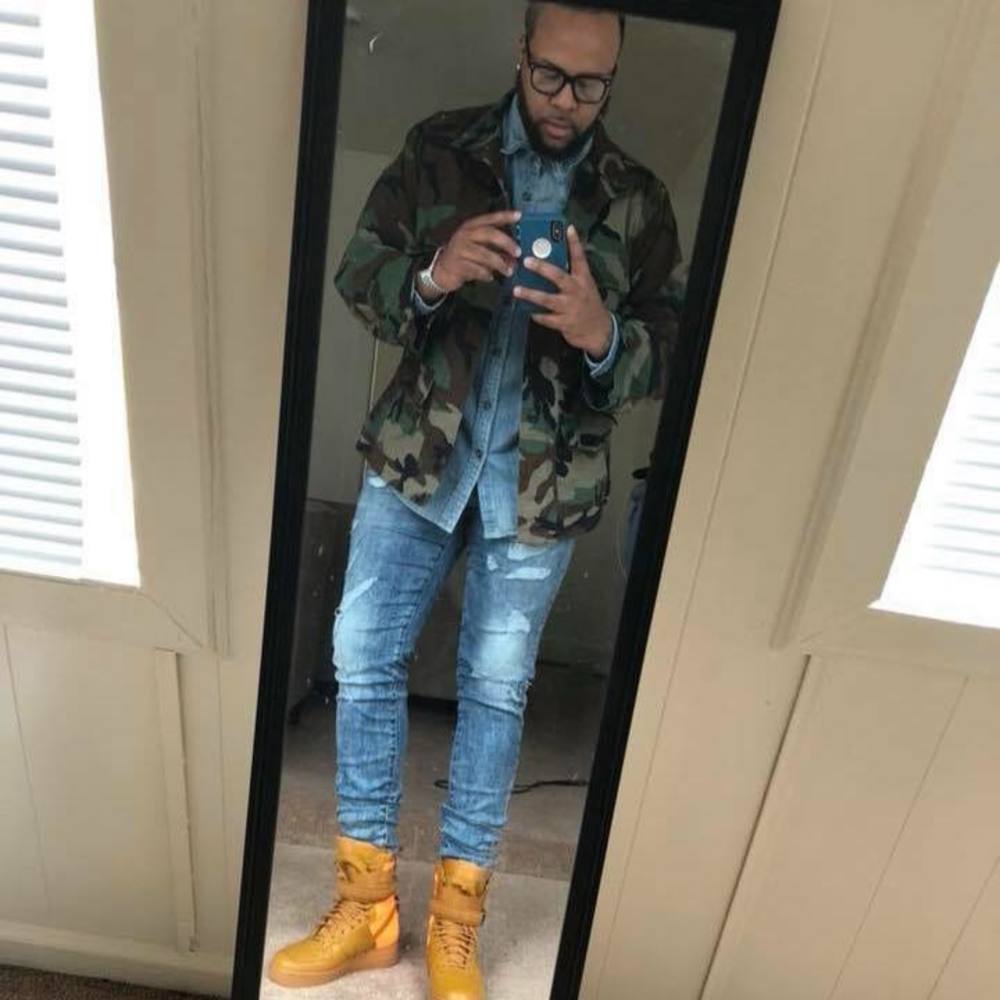 Meet your Posher, Terrell